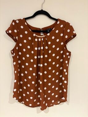 ☀️AUW Rust Polka Dot Cap Sleeve Blouse